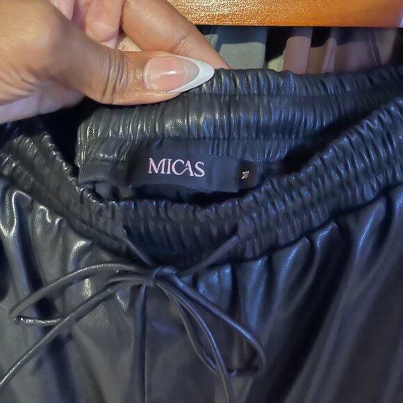 Micas Faux Leather High Waist Shorts - Picture 2 of 2